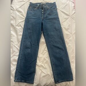 Levi’s Ribcage Straight Ankle Jean in size 27